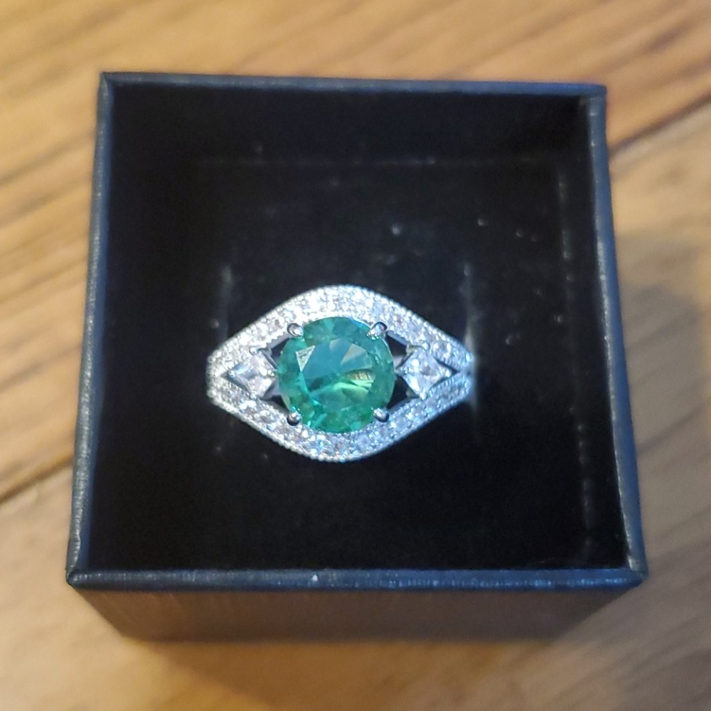 Ring